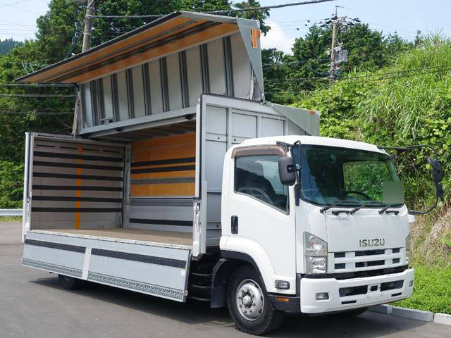 ISUZU Forward Aluminum Wing LKG-FTR90T2 2013 196,000km