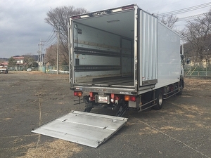 Forward Refrigerator & Freezer Truck_2