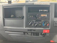 ISUZU Elf Aluminum Van TRG-NLR85AN 2018 160,000km_17