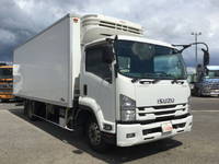 ISUZU Forward Refrigerator & Freezer Truck TKG-FRR90T2 2015 385,083km_3