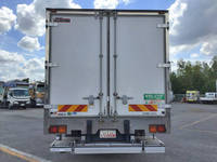 ISUZU Forward Refrigerator & Freezer Truck TKG-FRR90T2 2015 385,083km_9