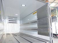 ISUZU Forward Refrigerator & Freezer Truck SKG-FSR90T2 2013 337,000km_9