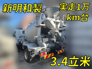 Dutro Mixer Truck_1