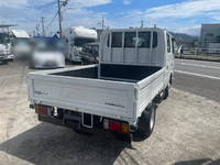 ISUZU Elf Double Cab BKG-NHR85A 2011 98,000km_4