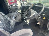 UD TRUCKS Quon Trailer Head 2PG-GK5AAD 2021 116,000km_10