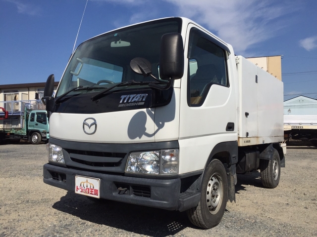 MAZDA Titan Dash High Pressure Washer Truck TC-SYE4T 2003 24,405km