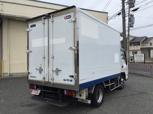 Elf Refrigerator & Freezer Truck_2