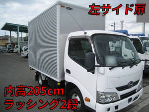 Dutro Aluminum Van_1