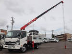 Dutro Truck (With 4 Steps Of Cranes)