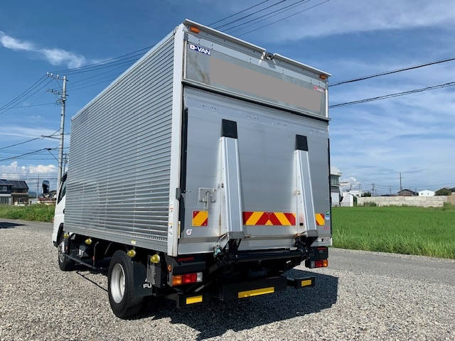 Canter Aluminum Van_2