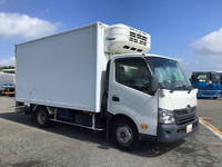 HINO Dutro Refrigerator & Freezer Truck TKG-XZU710M 2015 122,856km_3