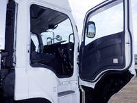 ISUZU Giga Aluminum Wing QPG-CYJ77B 2016 541,000km_19
