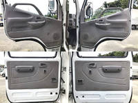 TOYOTA Toyoace Double Cab PB-XZU411 2006 192,407km_25