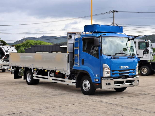 ISUZU Forward Aluminum Block 2RG-FRR90S2 2022 5,000km