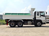 ISUZU Giga Dump QKG0CXZ77AT 2015 304,000km_6