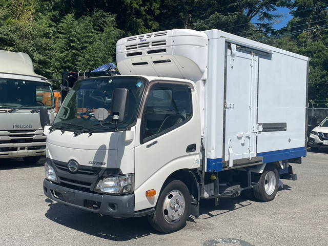 HINO Dutro Refrigerator & Freezer Truck TKG-XZC605M 2017 92,225km_1