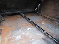 ISUZU Forward Garbage Truck PKG-FRR90S2 2010 181,172km_11