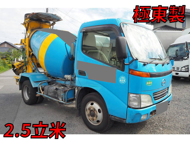 HINO Dutro Mixer Truck KK-XZU301E 2001 147,000km