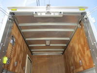 TOYOTA Dyna Panel Van TKG-XZU605 2017 128,000km_16