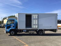 ISUZU Forward Refrigerator & Freezer Truck TKG-FRR90S2 2017 395,942km_6