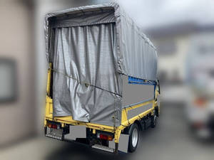 Canter Guts Covered Truck_2