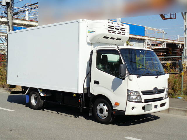 HINO Dutro Refrigerator & Freezer Truck TKG-XZU712M 2018 322,511km