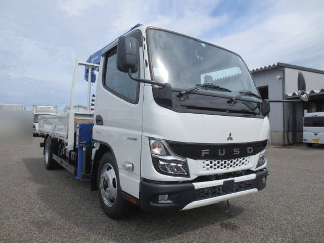 MITSUBISHI FUSO Canter Truck (With 4 Steps Of Cranes) 2RG-FEAV0 2023 979km