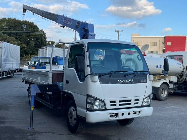 ISUZU Elf Truck (With 4 Steps Of Cranes) PB-NKR81AR 2004 33,000km