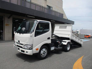HINO Dutro Loader Dump 2RG-XZU600T 2023 200km_1