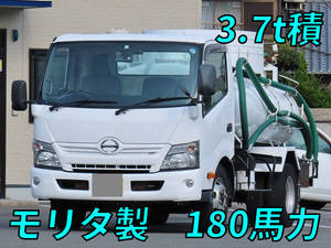 Dutro Vacuum Truck_1