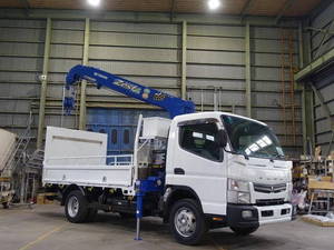 Canter Truck (With 4 Steps Of Cranes)_1