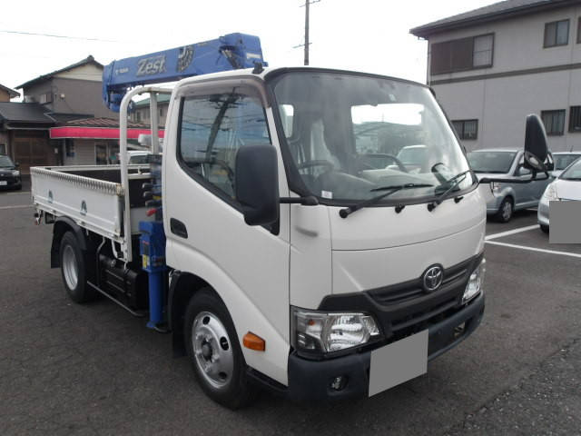 TOYOTA Dyna Truck (With 3 Steps Of Cranes) TPG-XZU605 2018 12,000km