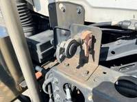 NISSAN Quon Trailer Head QPG-GK5XAB 2016 976,000km_12