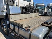 NISSAN Quon Trailer Head QPG-GK5XAB 2016 976,000km_33