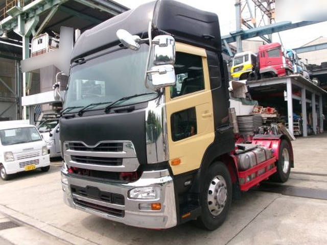 UD TRUCKS Quon Trailer Head QPG-GK5XAB 2016 396,000km_1