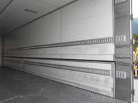 UD TRUCKS Quon Refrigerator & Freezer Wing QPG-CD5ZA 2016 604,000km_9