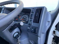 ISUZU Elf Aluminum Van TPG-NMS85AN 2017 111,000km_15
