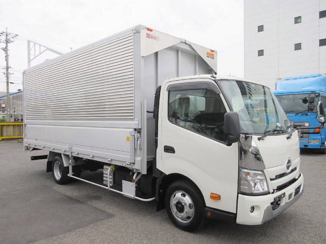 HINO Dutro Aluminum Wing 2RG-XZU722M 2023 1,100km_1