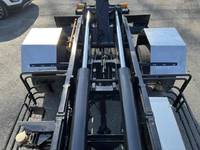 UD TRUCKS Condor Container Carrier Truck QKG-PK39LH 2015 195,000km_8