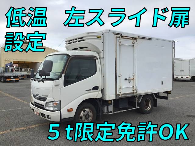 HINO Dutro Refrigerator & Freezer Truck SKG-XZC600M 2011 301,115km