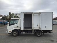 HINO Dutro Refrigerator & Freezer Truck SKG-XZC600M 2011 301,115km_6