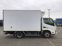 HINO Dutro Refrigerator & Freezer Truck SKG-XZC600M 2011 301,115km_7