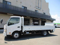 HINO Dutro Flat Body 2RG-XZC710M 2020 7,000km_6