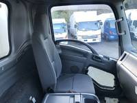 ISUZU Forward Refrigerator & Freezer Truck 2RG-FRR90T2 2018 512,000km_21