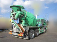 ISUZU Giga Mixer Truck QKG-CXZ77AT 2013 172,000km_4