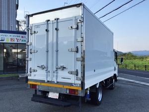 Elf Refrigerator & Freezer Truck_2