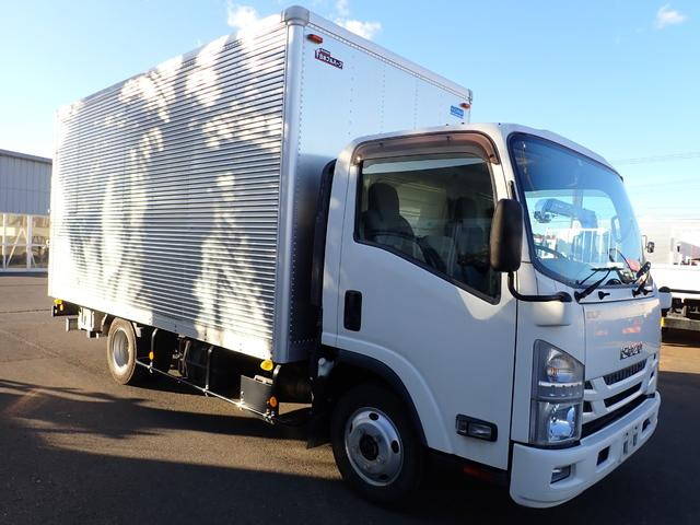 ISUZU Elf Aluminum Van TRG-NPR85AN 2015 26,000km