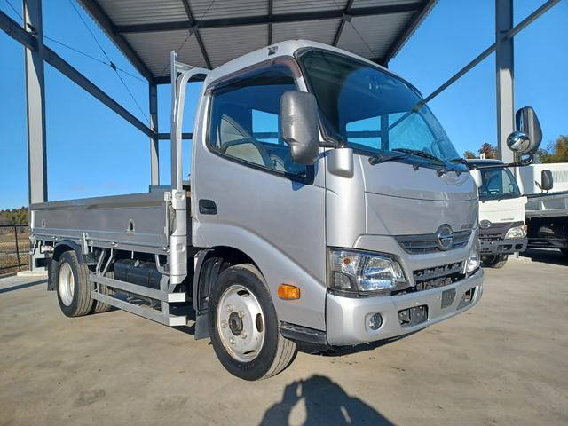 HINO Dutro Flat Body TKG-XZU645M 2017 79,000km