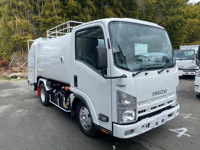 ISUZU Elf Garbage Truck TKG-NMR85AN 2013 122,000km