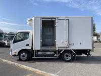 HINO Dutro Refrigerator & Freezer Truck TQG-XKC645M 2014 282,197km_6